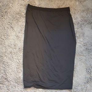 PLUS SIZE SKIRT
